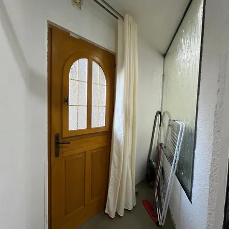 Grand Studio Lunel  Extérieur photo